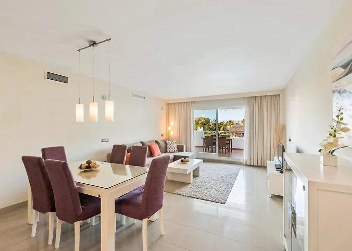 Apartamento 2 Bed Ground Floor In Estepona, Malaga *